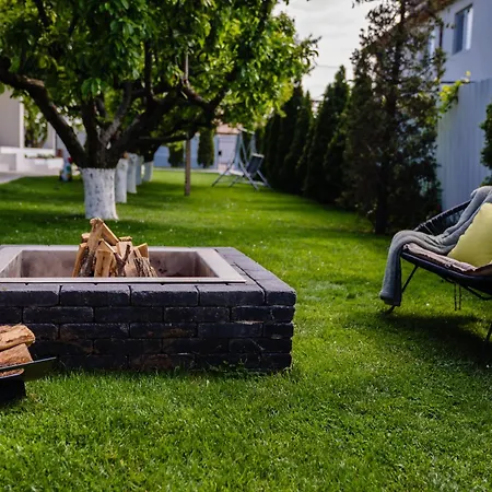 Pensión Nb Boutique Tuzla